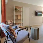 5 Bedroom Luxurious In