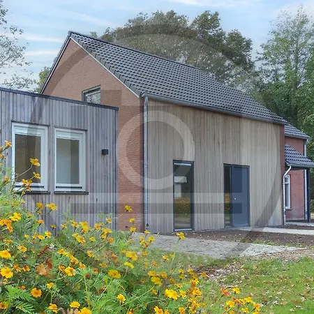 Stunning In * Afferden (Limburg)