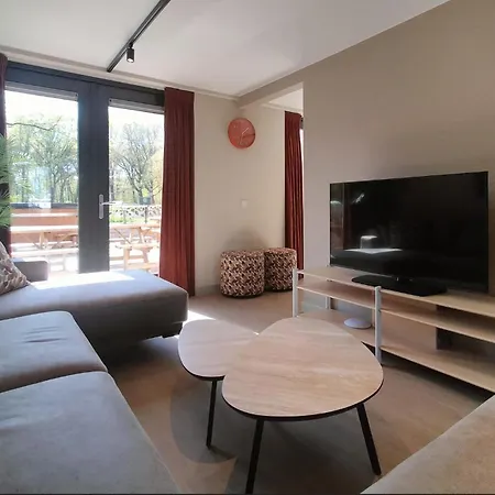 5 Bedroom Luxurious In
