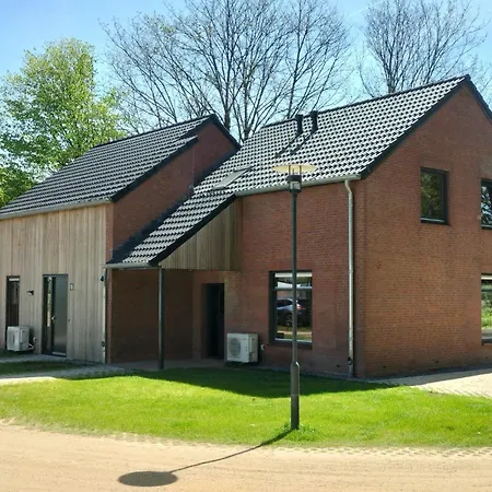 5 Bedroom Luxurious In